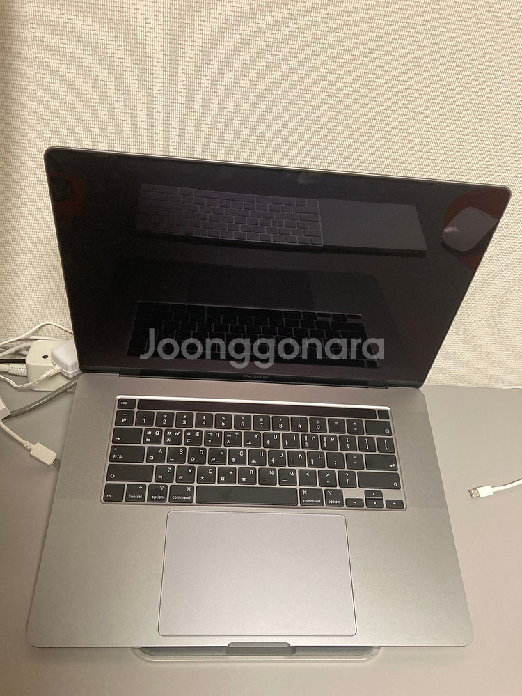 맥북프로16인치 고급형(MVVK2KH/A)스페이스그레이--1