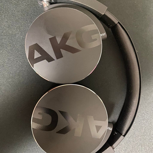 y 50 akg 헤드셋