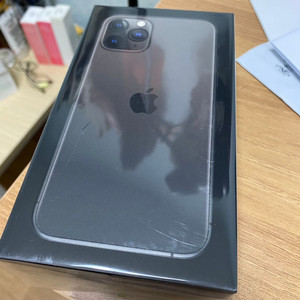 아이폰11 pro 64GB 스그 미개봉