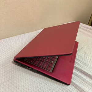 핑크 노트북