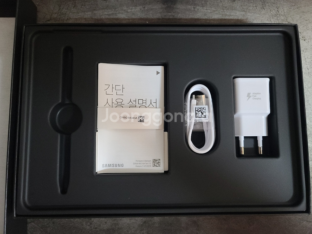 갤럭시탭 s4 lte 64g 판매합니다--1