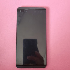 LG v20 핸드폰 팝니다