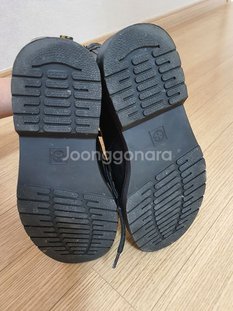 닥터마틴 웰링턴 드렌치 레인부츠--2