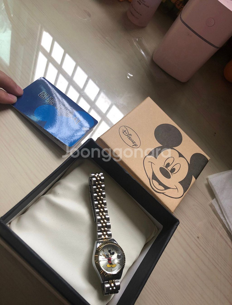 디즈니 정품 시계 팔아요--0