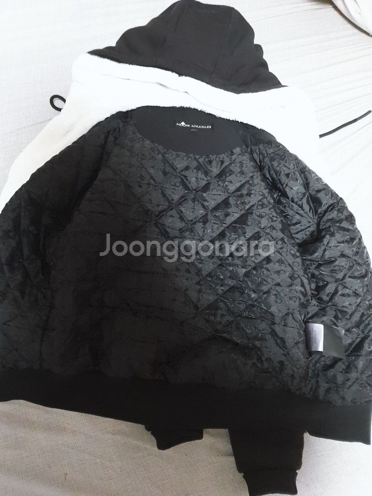정품버니스웨터19fw--1