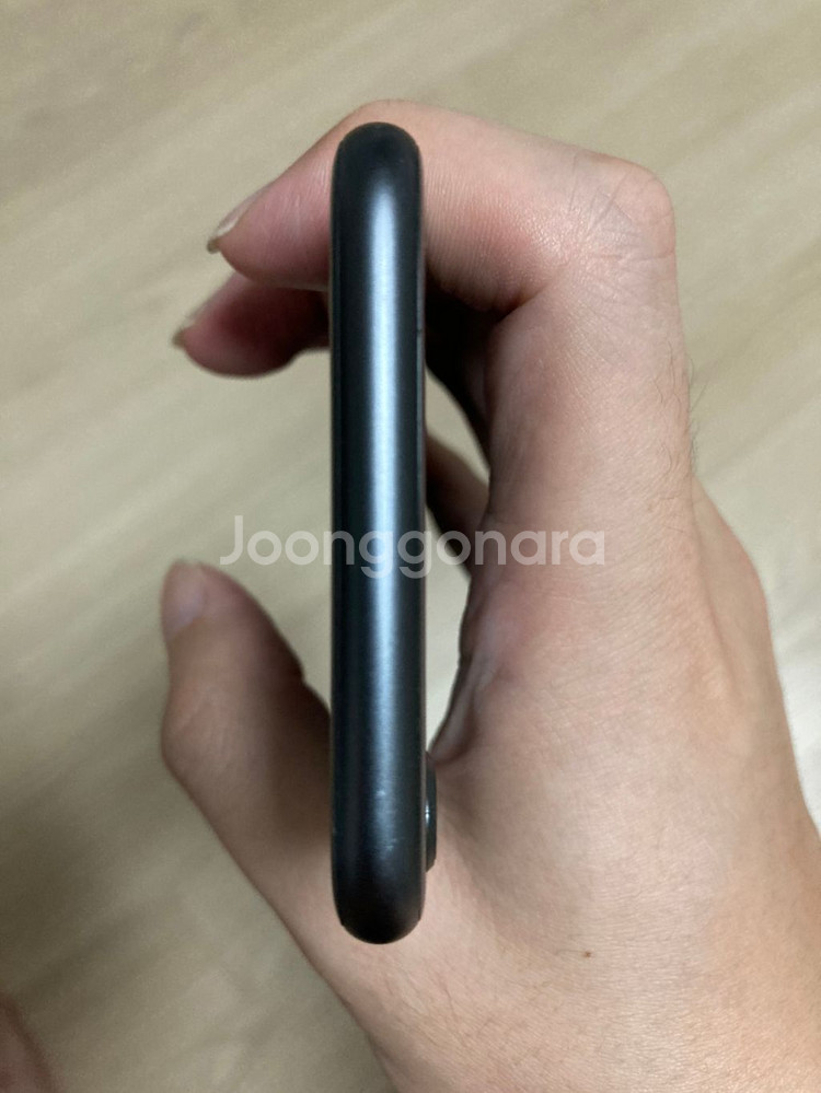 부산) 아이폰 8 블랙 64gb 풀박 팝니다--5