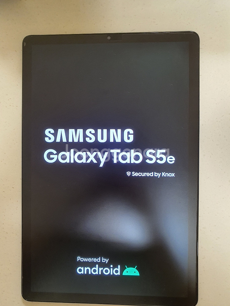 LTE / Wifi 갤럭시탭 S5e 64gb 제품입니다--0