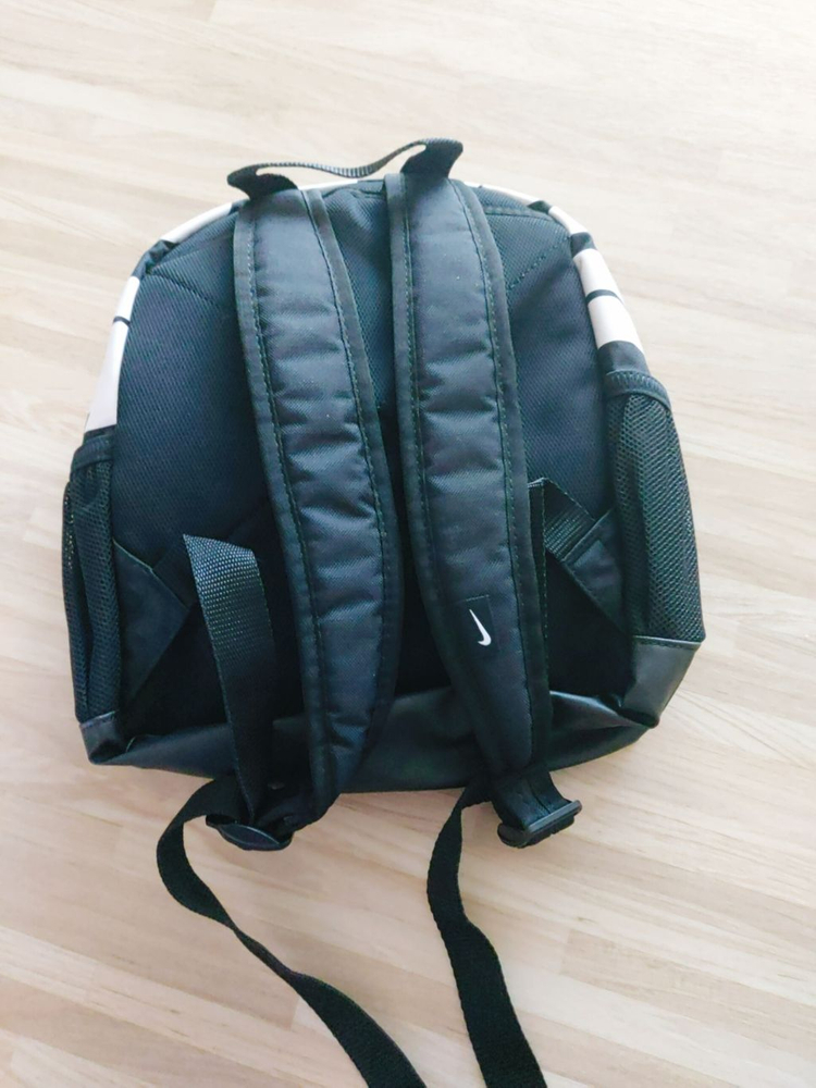 [새상품]나이키 키즈 브라질리아 미니백팩_만삼천--3