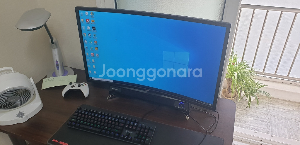 벤큐 144hz 커브드 32인치 3200R팝니다--0