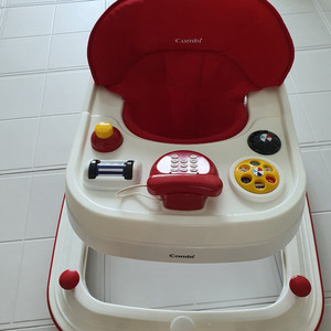 콤비 보행기 레드 유아