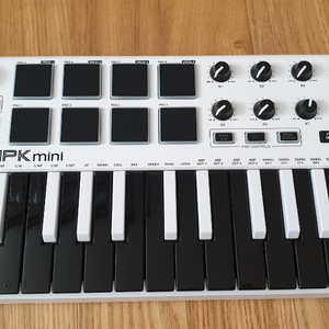 akai mini mpk mk2 아카이 미니 마스터건반