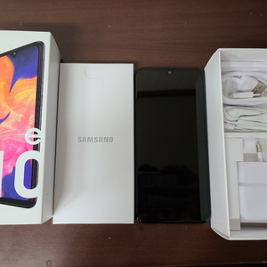 갤럭시 A10e 32GB 사용x 풀박 a급