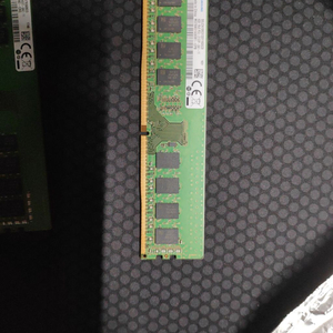 램팝니다 DDR4 2133 4G