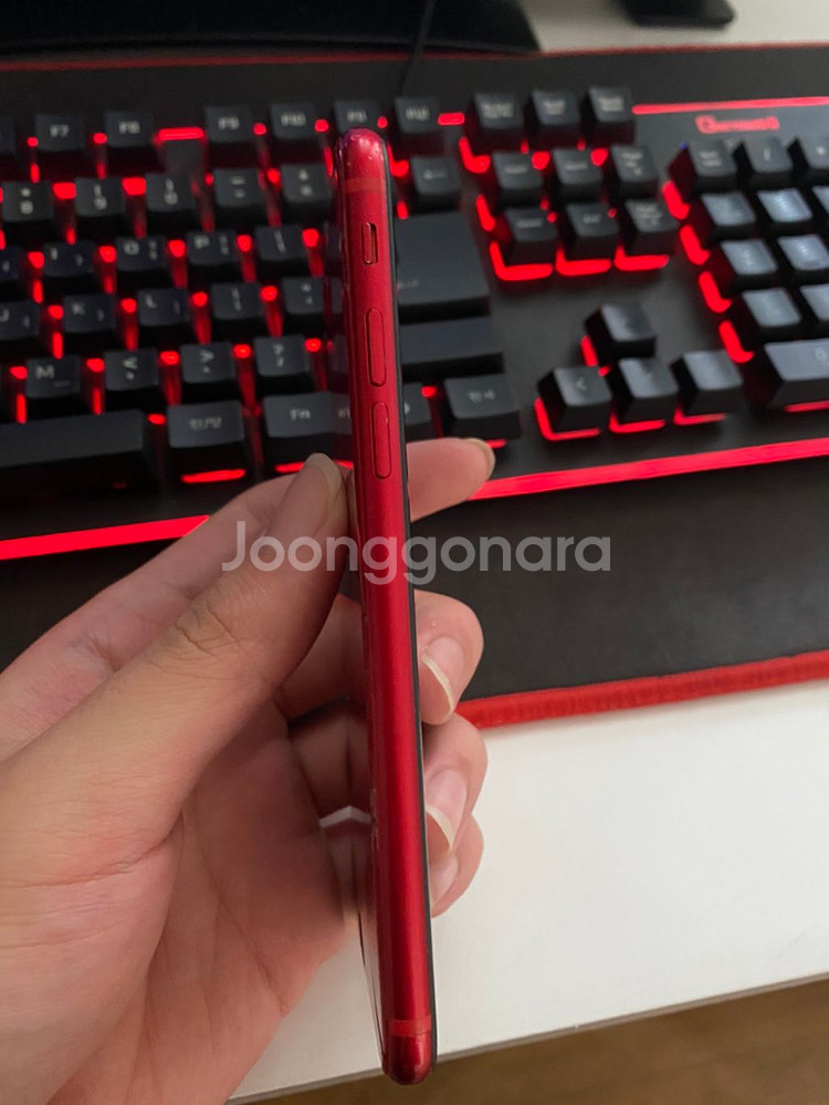 아이폰8 64GB 레드--3