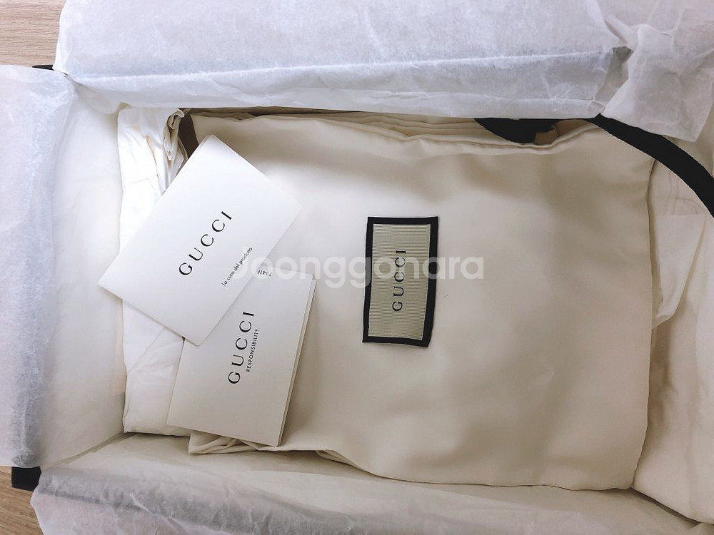 정품 구찌 스니커즈 34/5사이즈(상태깨끗,급처)--2