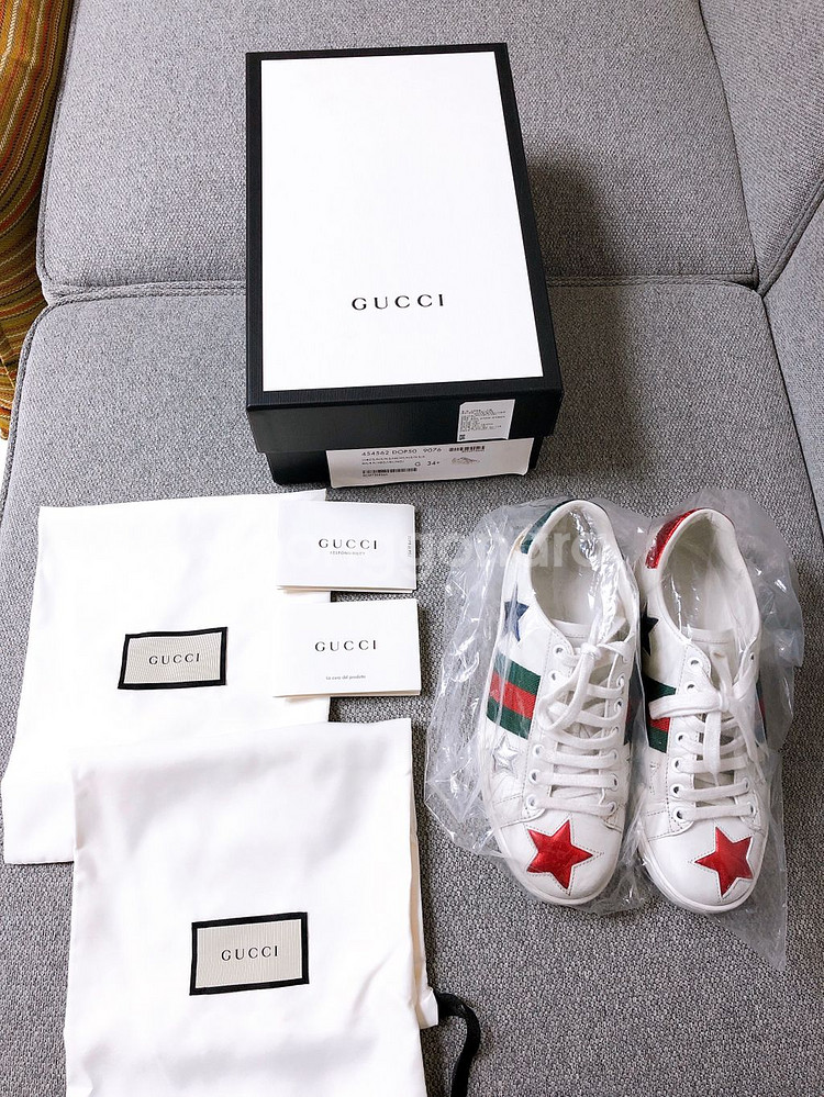 정품 구찌 스니커즈 34/5사이즈(상태깨끗,급처)--0