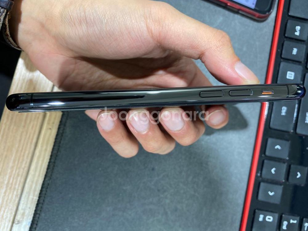 아이폰11프로256GB 그레이 판매--5