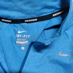 NIKE DRI-FIT 조깅용 반짚업(100호)