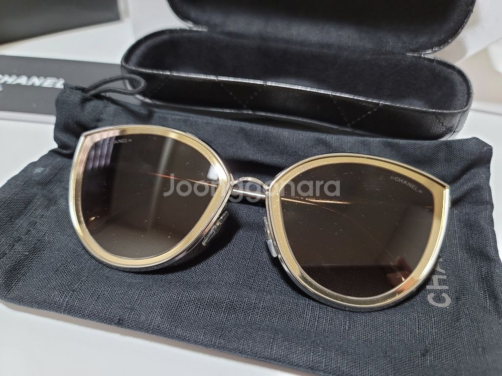 최상급 샤넬 선글라스(구성품 다있음)-50% 할인.거저--2
