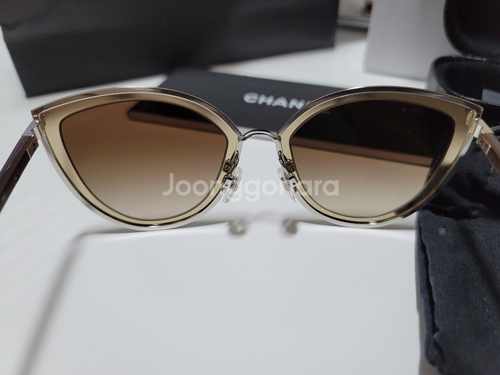 최상급 샤넬 선글라스(구성품 다있음)-50% 할인.거저--4