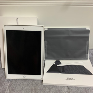 ipad 7세대 + 스마트키보더 + 팬슬