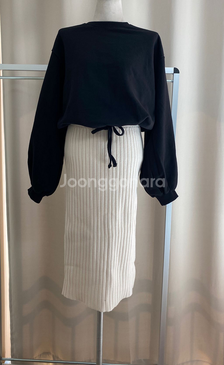 스트링 맨투맨 티셔츠(새상품)쭈리맨투맨--2