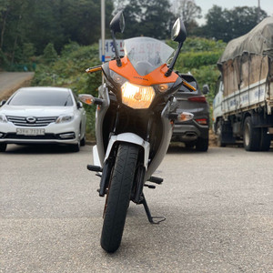cbr125