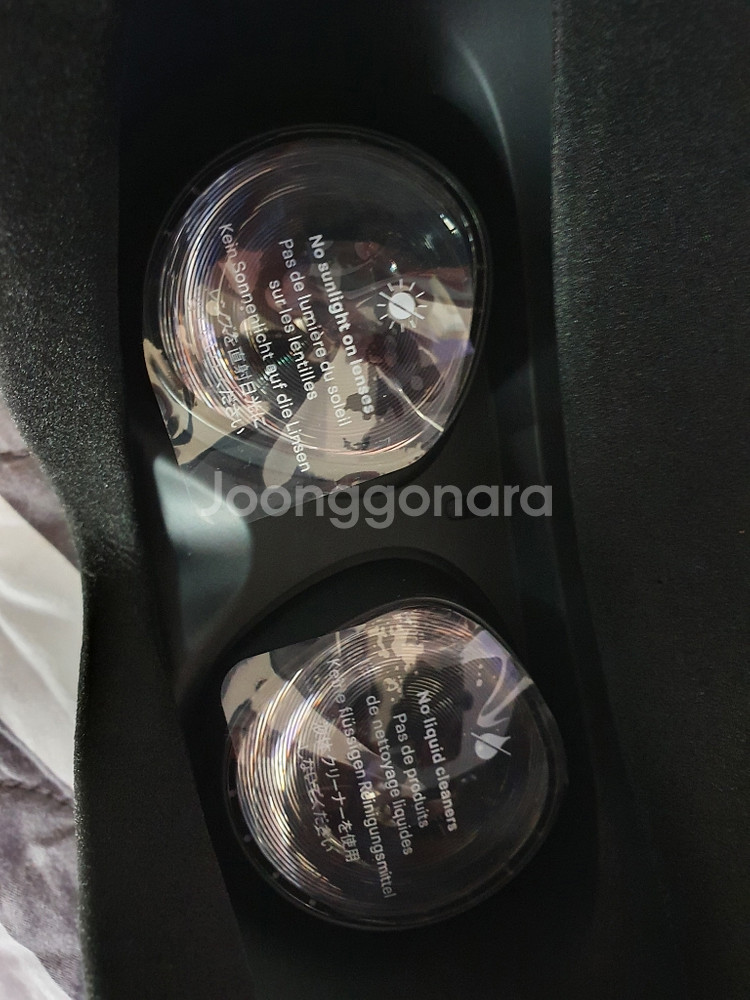 오큘러스 퀘스트2 64g--5