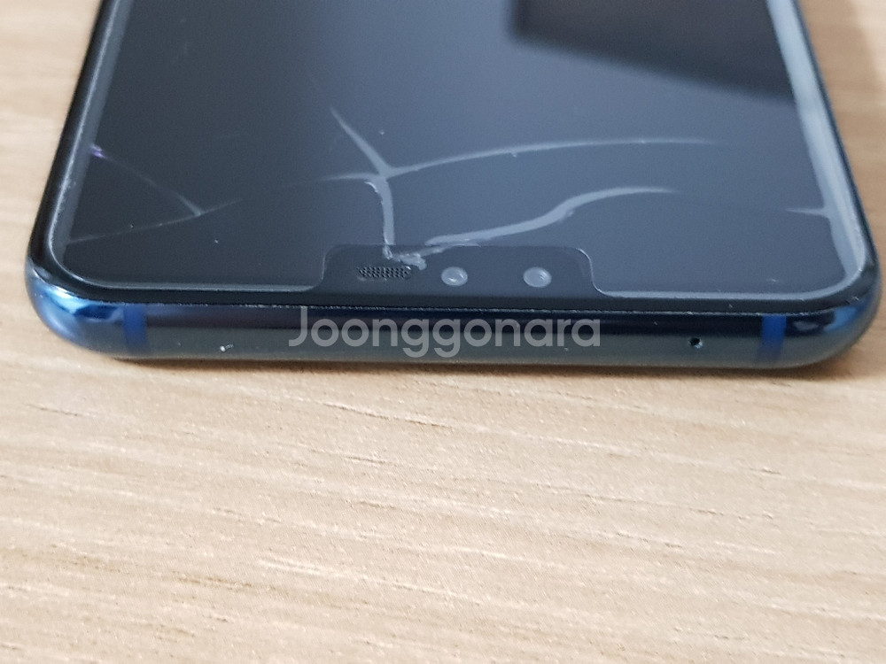 v40 액정 금감, 잔사있음--1