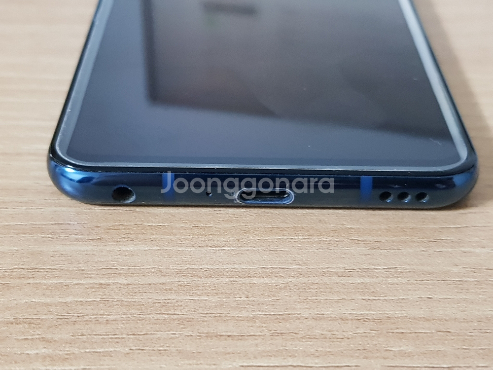 v40 액정 금감, 잔사있음--3