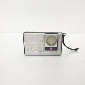 1960년대 파나소닉 6-트랜지스터 라디오 R-1037