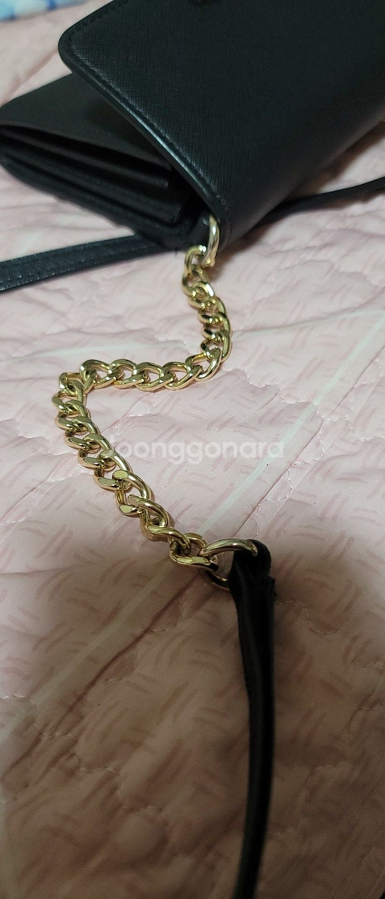 마이클 코어스 크로스 가방 팔아요--3