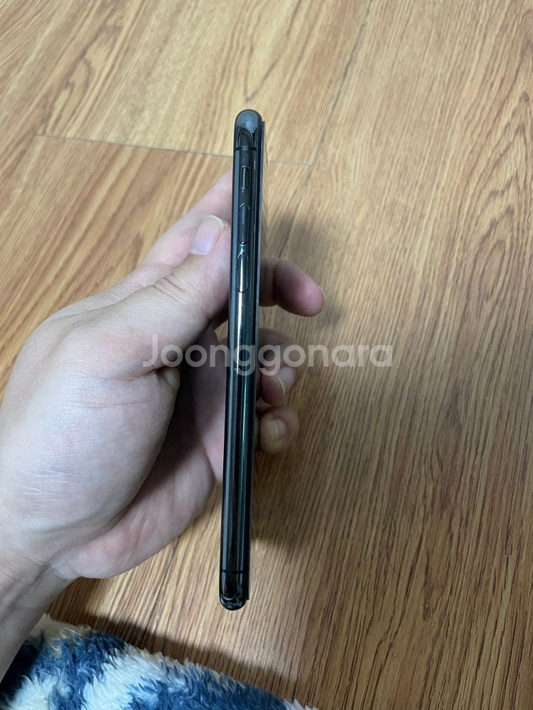 아이폰 X 64기가 팝니다--7