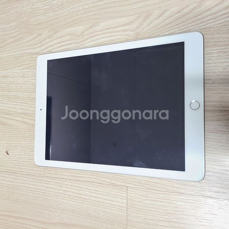 아이패드 5세대 128g s급 wifi--1