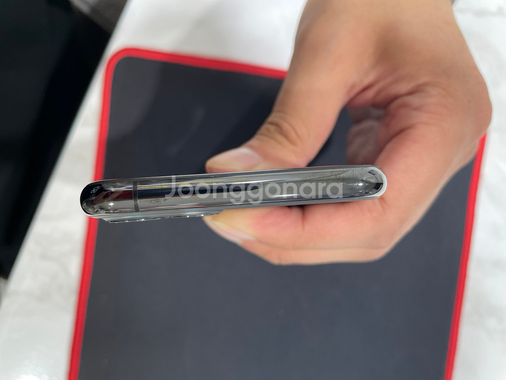 아이폰11PRO 64 그레이 A급 판매--4