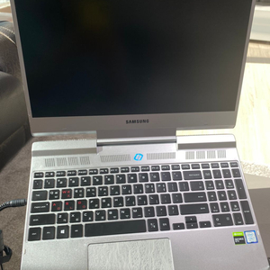 i7 오디세이게이밍노트북 NT850XBW-XD7A