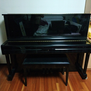 야마하 업라이트 피아노 U1