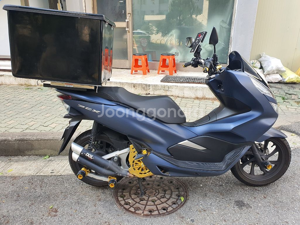 pcx125 20년식 무광 블루 판매합니다 (가격내림)--1