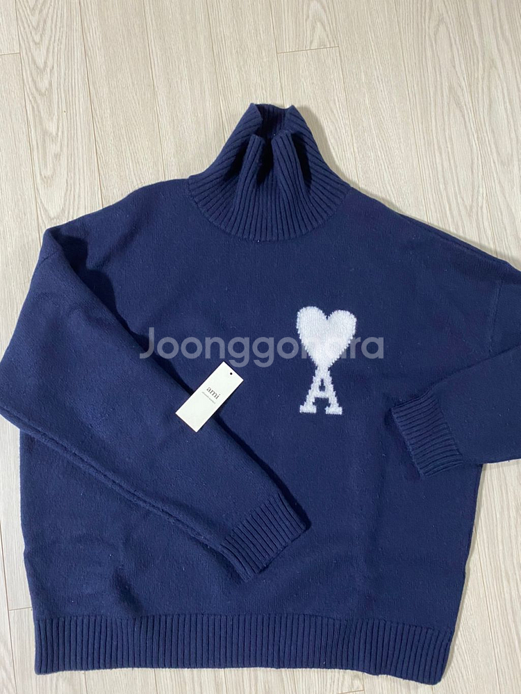 ami / 19fw 네이비 터틀넥 팝니다 / XL--0