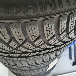 떨이!235/40R19 윈터크래프트 스노우타이어