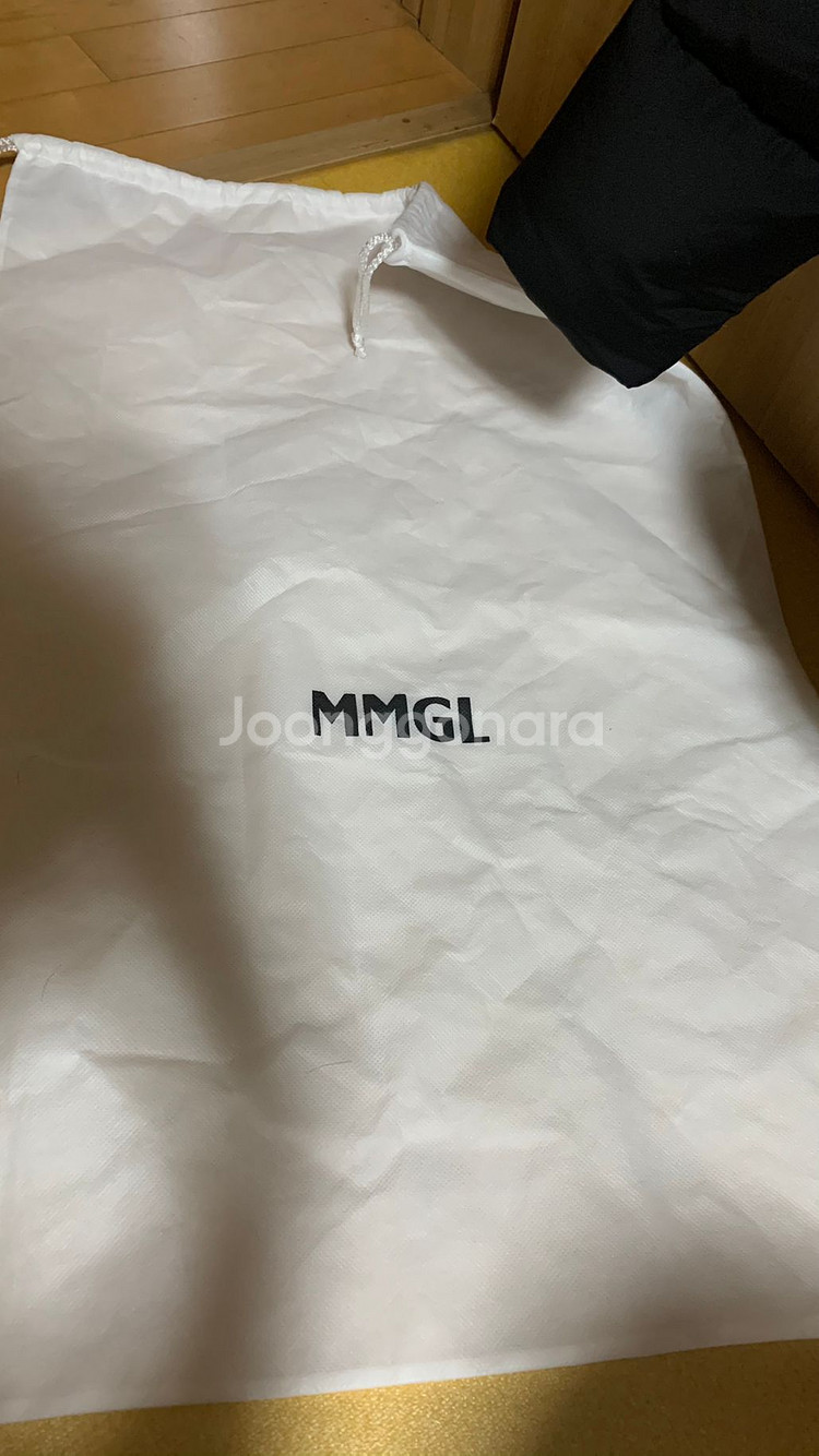 MMGL 숏패딩 블랙--2