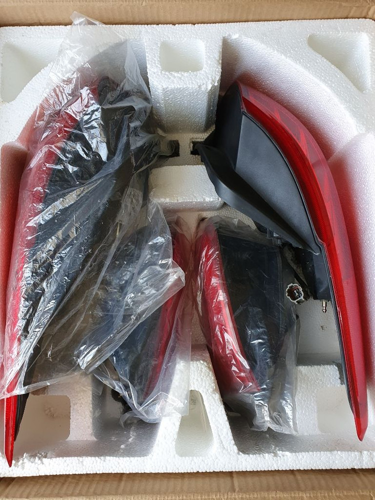 스포티지R 테일램프 슈퍼럭스--2