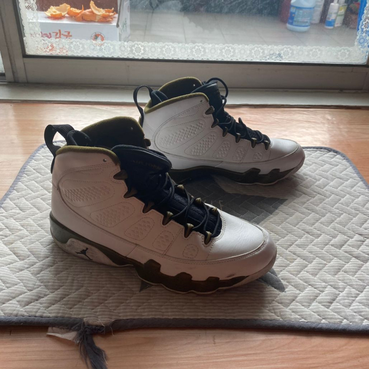 조던1시리즈 9시리즈 두켤레 처분합니다~ 이미지