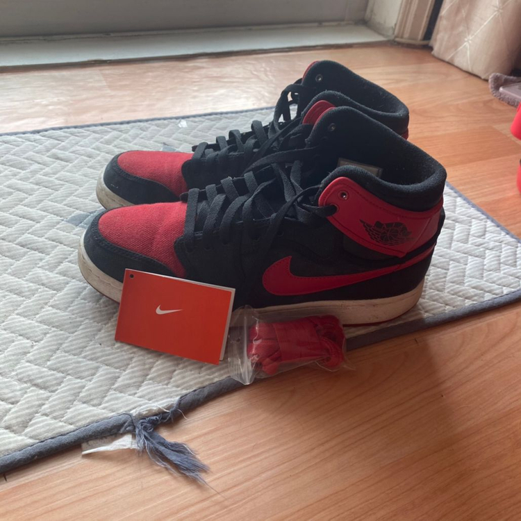 조던1시리즈 9시리즈 두켤레 처분합니다~ 이미지