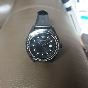 EMPORIO ARMANI (AR0588)