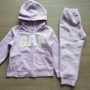 여아 갭 상하복