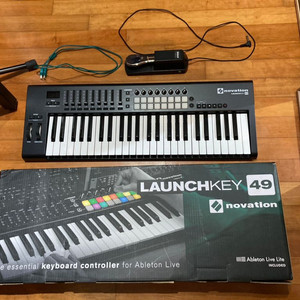 노베이션 런치키49 Launch key 49 팔아요