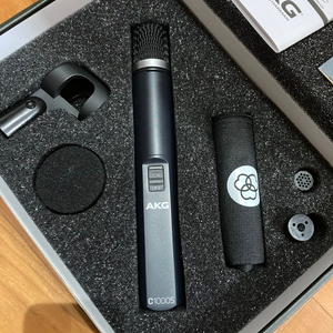 AKG C1000S 풀박 팝니다. 에이케이지 풀박