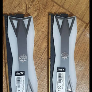 ADATA XPG DDR4 16G 25600 튜닝램