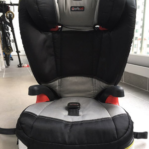 Britax 쥬니어 카시트 직거래